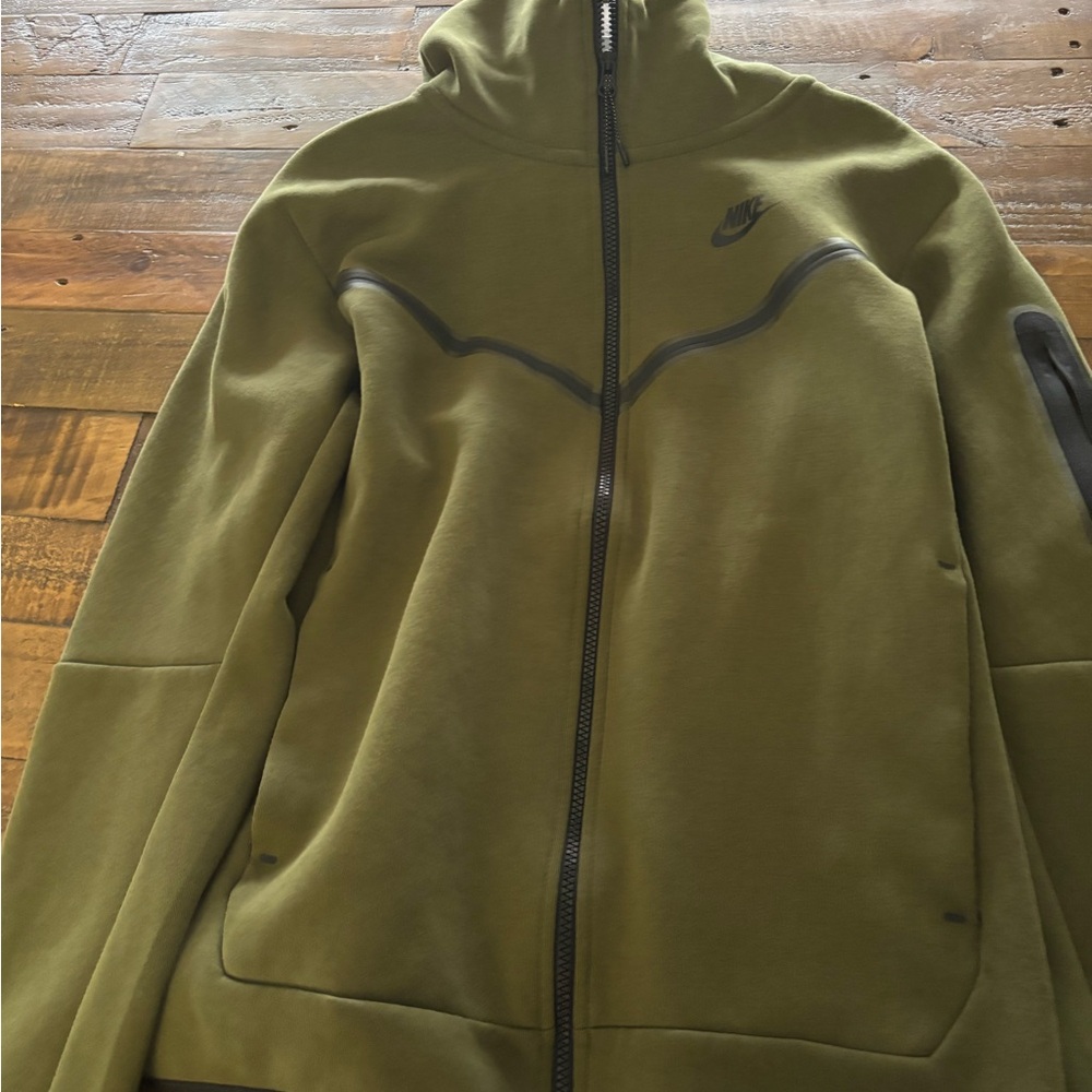 Men's Small Tech Full Zip
